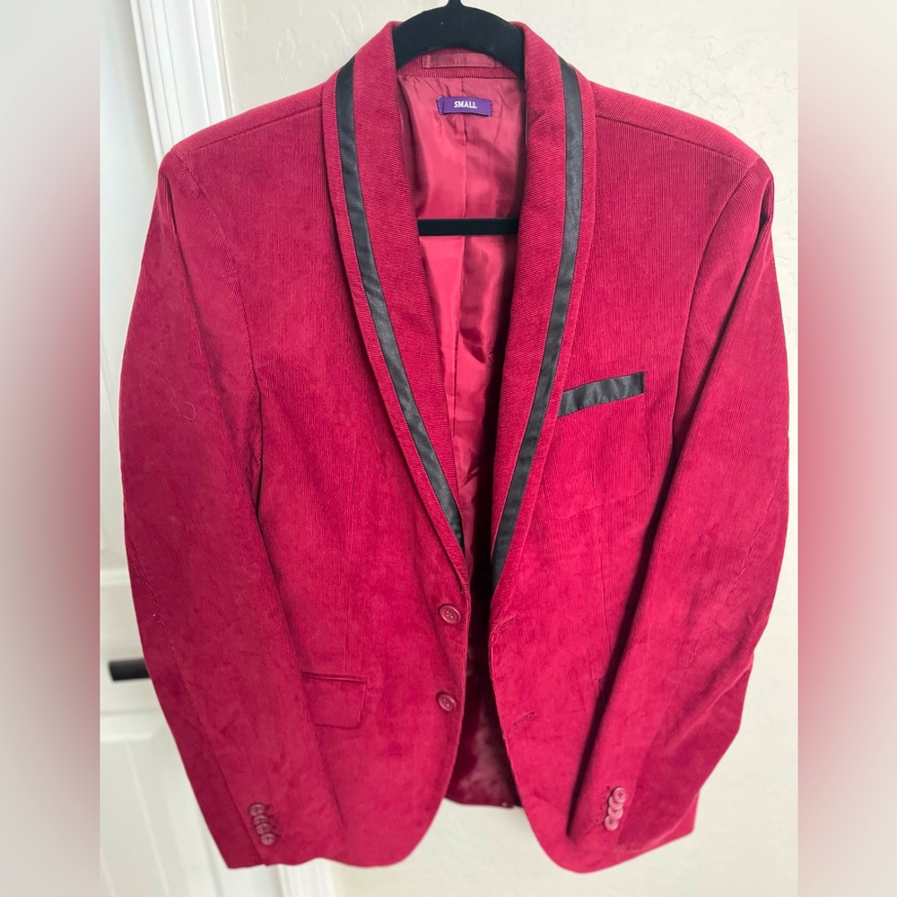 Like new size S or equivalent to a 36 Sports Coat..